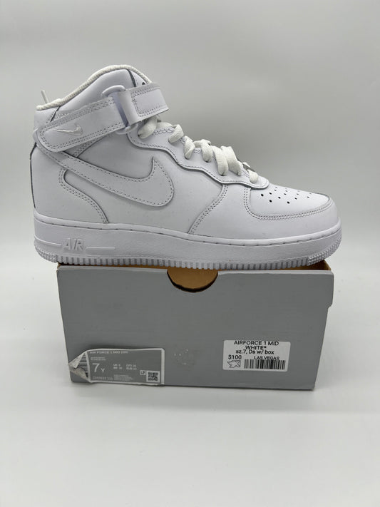 Airforce 1 Mid White*