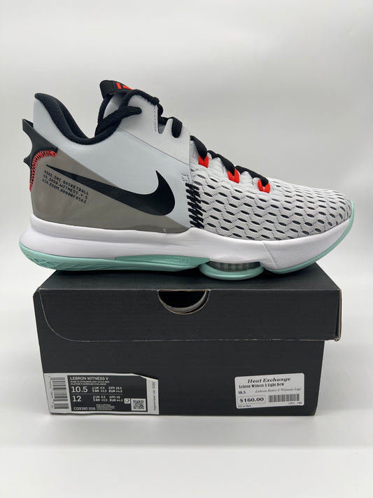 Lebron Witness 5 Light Dew-DS w/ Box : 10.5