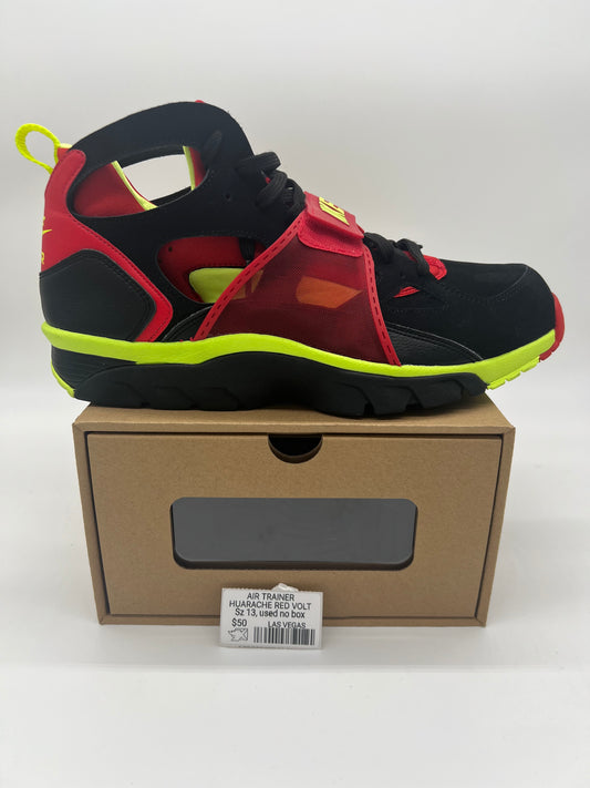 Air Trainer Huarache Red Volt