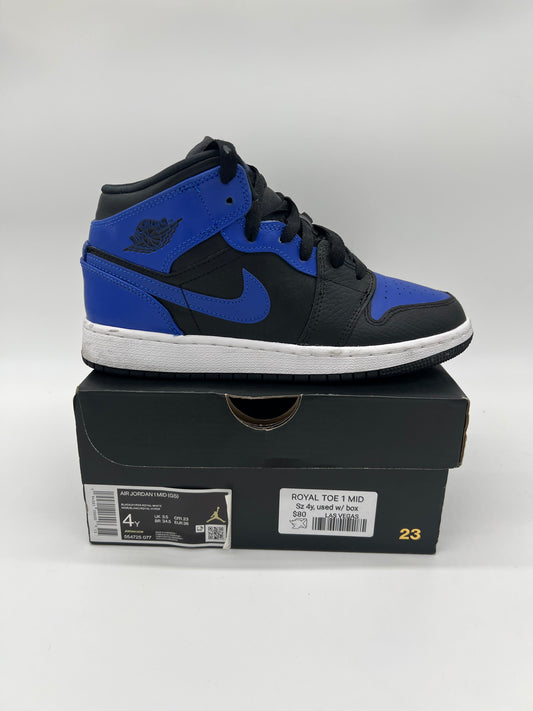 Royal toe 1 Mid