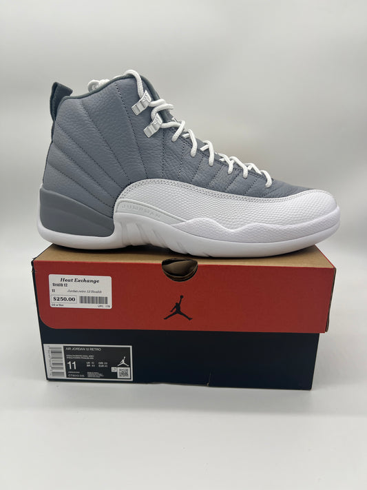 Stealth 12-DS w/ Box : 11